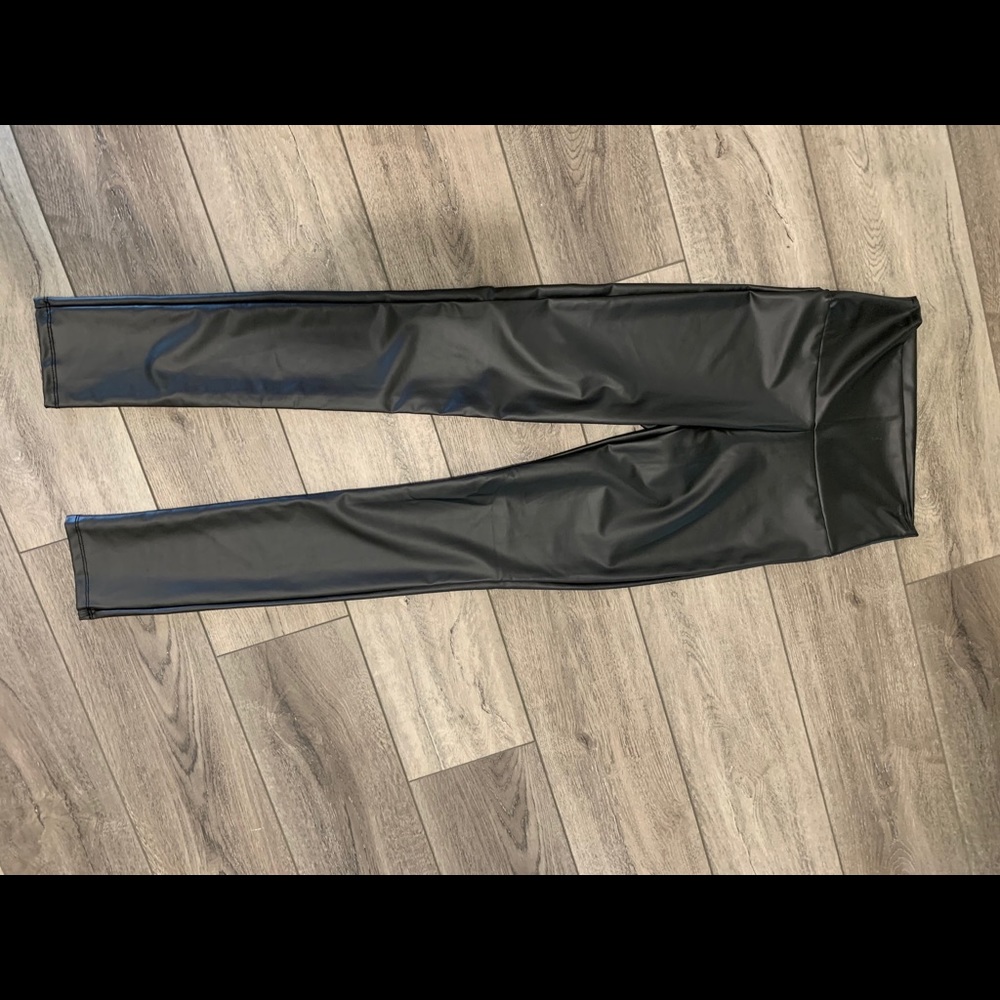 Pants - Picture 2 of 4